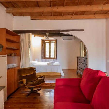 Navigli, Caratteristico Appartamento Milanese ภายนอก รูปภาพ