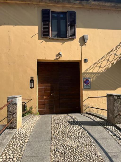 Navigli, Caratteristico Appartamento Milanese ภายนอก รูปภาพ